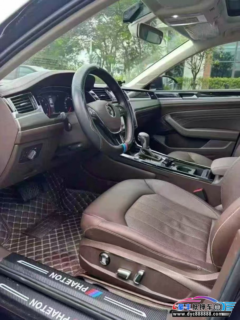 22年大众辉昂轿车抵押车出售