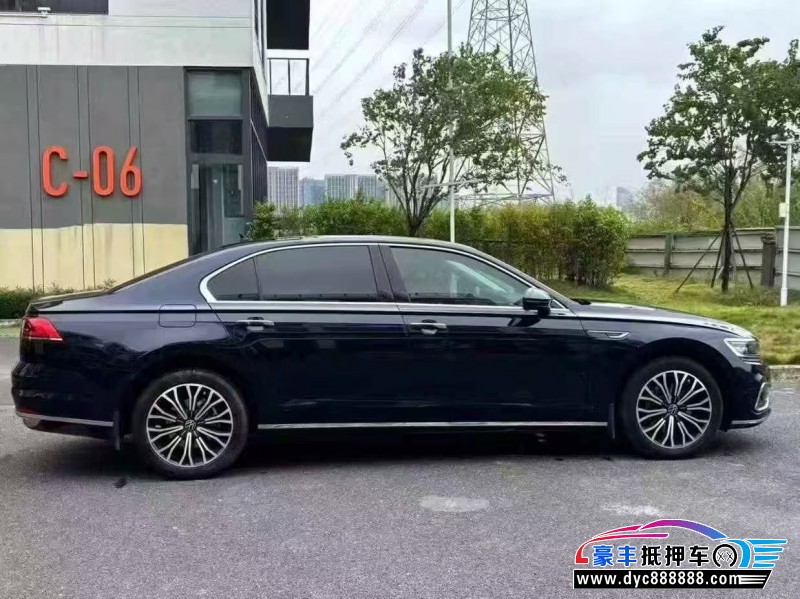 22年大众辉昂轿车抵押车出售