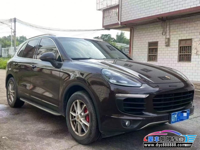 17年保时捷卡宴轿车抵押车出售