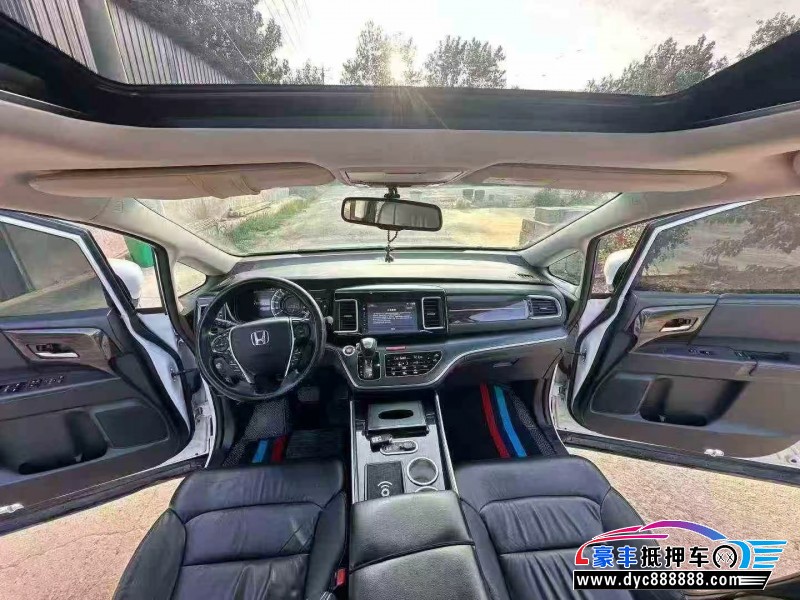 19年本田艾力绅轿车抵押车出售