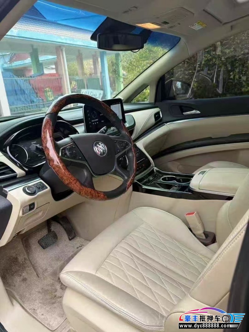 24年别克GL8MPV抵押车出售