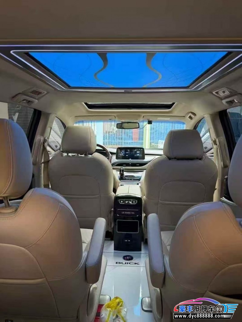 24年别克GL8MPV抵押车出售