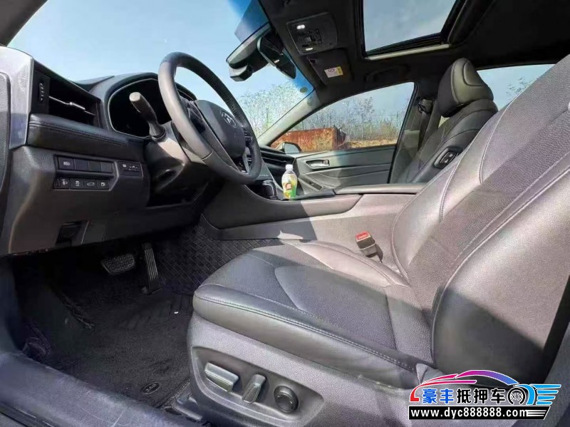 24年丰田亚洲龙轿车抵押车出售