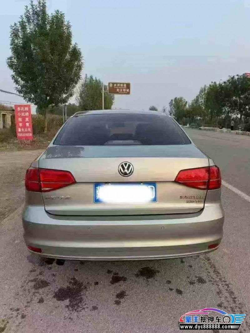 17年大众速腾轿车抵押车出售