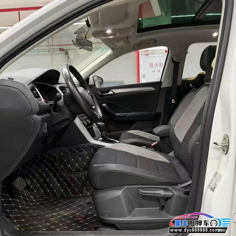 20年大众探歌轿车抵押车出售