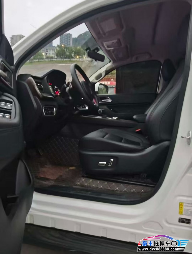 23年长城长城炮轿车抵押车出售