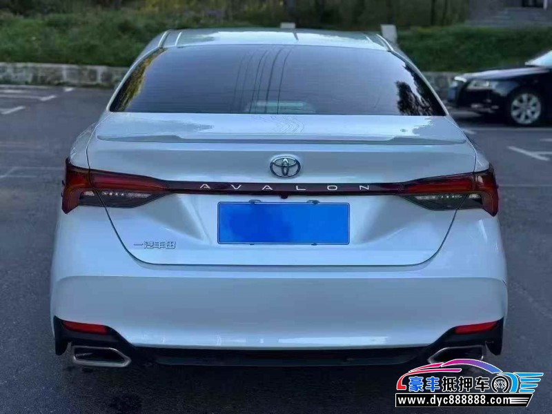 22年丰田亚洲龙轿车抵押车出售