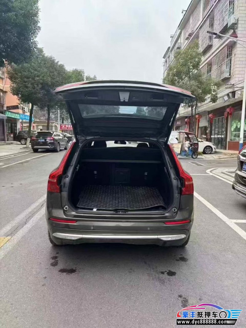 21年沃尔沃XC60轿车抵押车出售