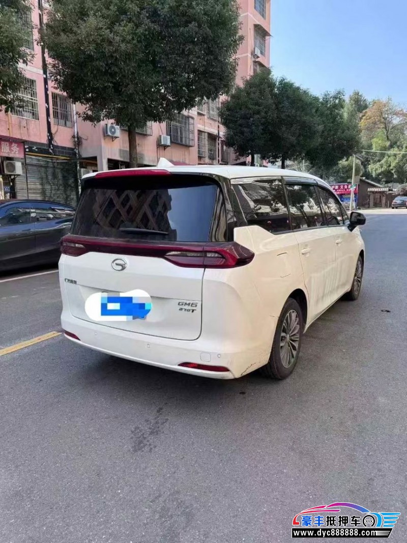 19年传祺m6轿车抵押车出售