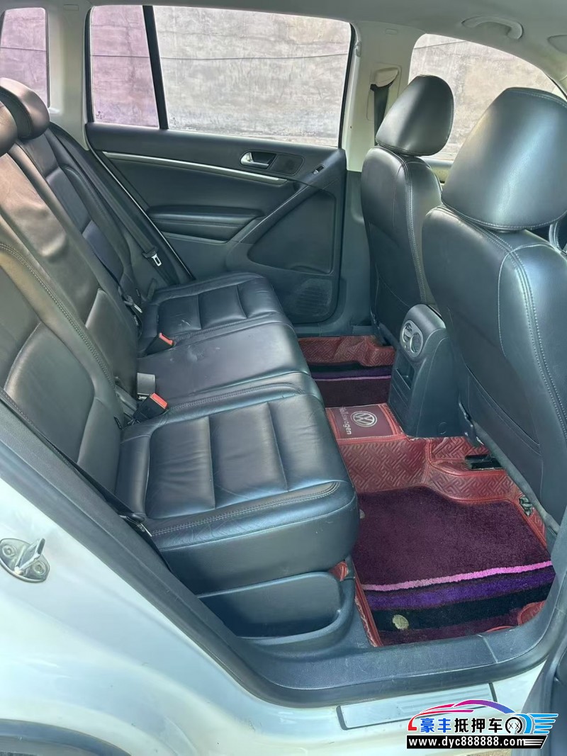 15年大众途观轿车抵押车出售