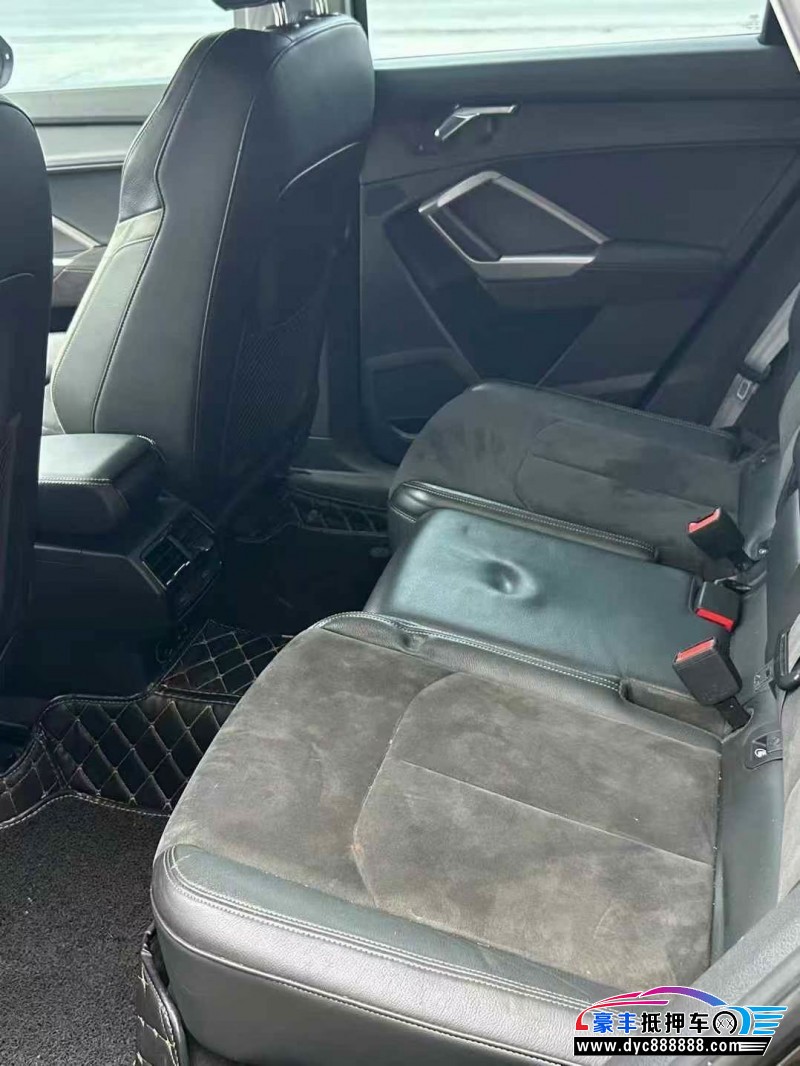 20年奥迪Q3轿车抵押车出售