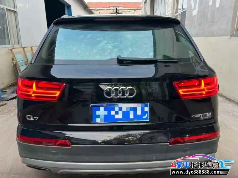 16年奥迪Q7轿车抵押车出售