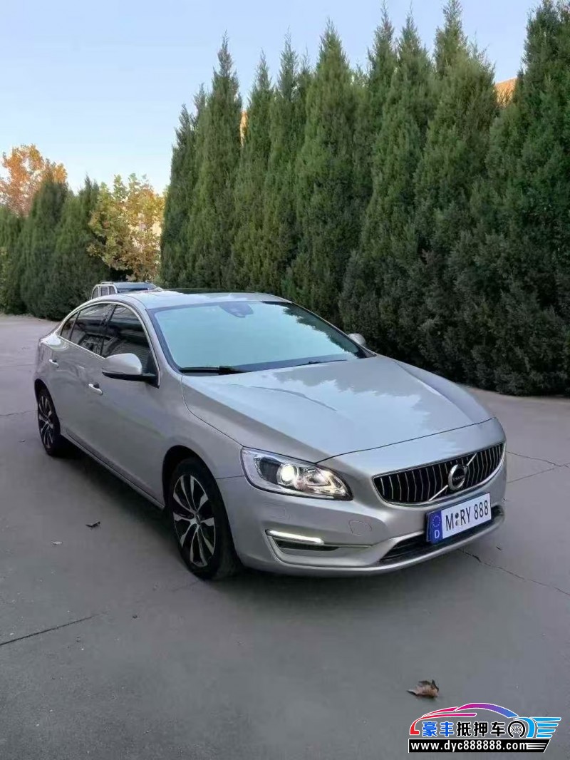 18年沃尔沃S60轿车抵押车出售
