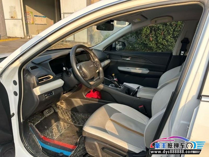 23年东风风神E70轿车抵押车出售