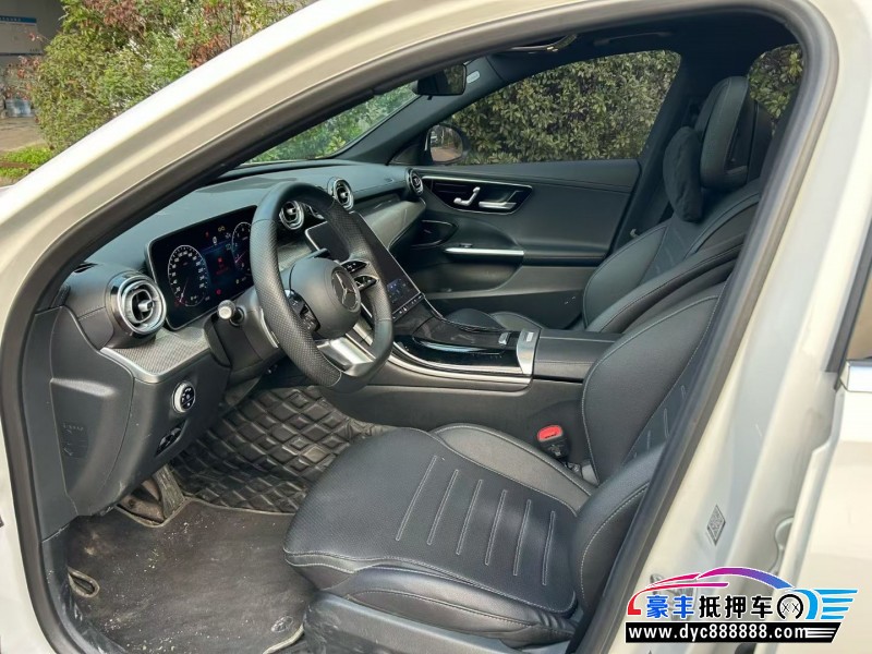 23年奔驰C轿车抵押车出售