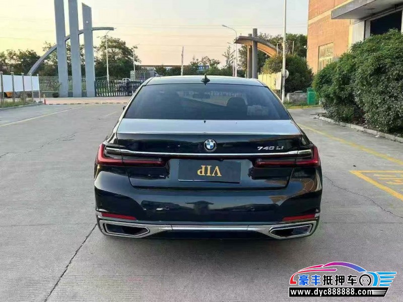 20年宝马7系轿车抵押车出售