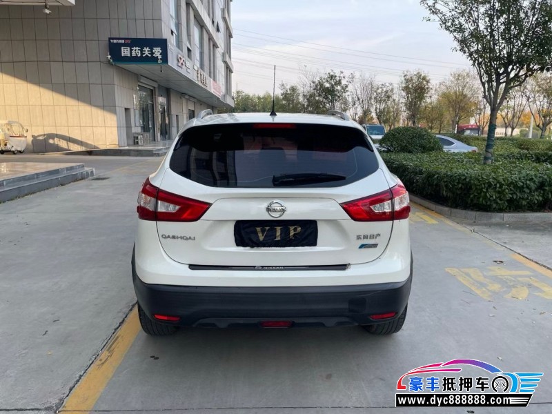 18年日产逍客轿车抵押车出售