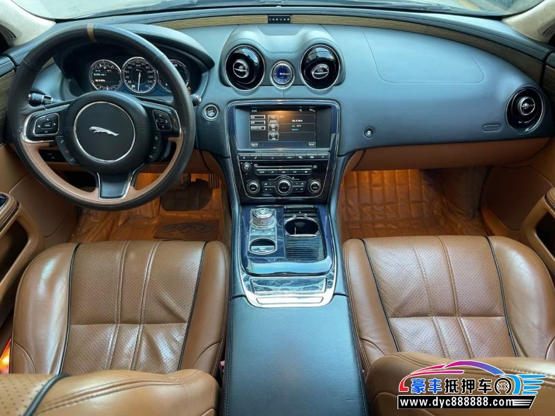 12年捷豹XJL轿车抵押车出售