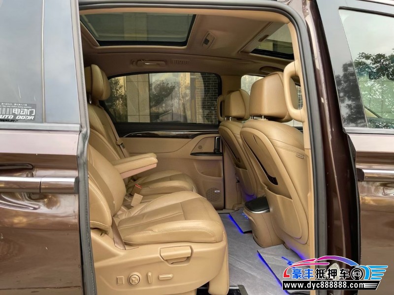 19年别克GL8轿车抵押车出售