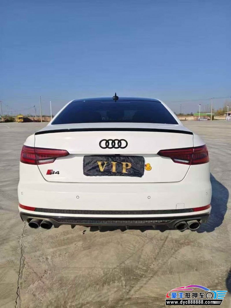 20年奥迪A4L轿车抵押车出售