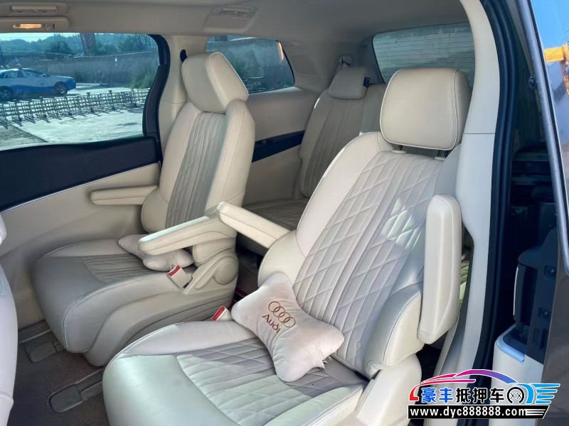 23年别克GL8轿车抵押车出售