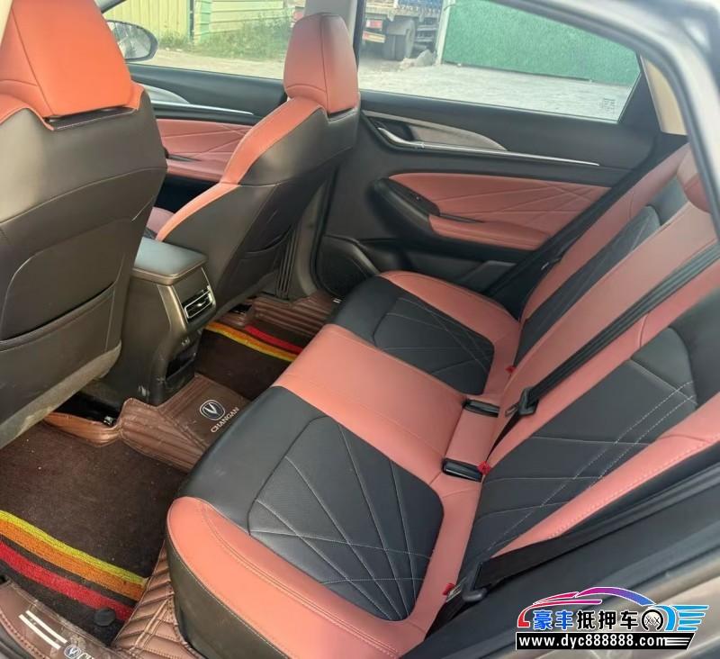 24年长安逸动轿车抵押车出售