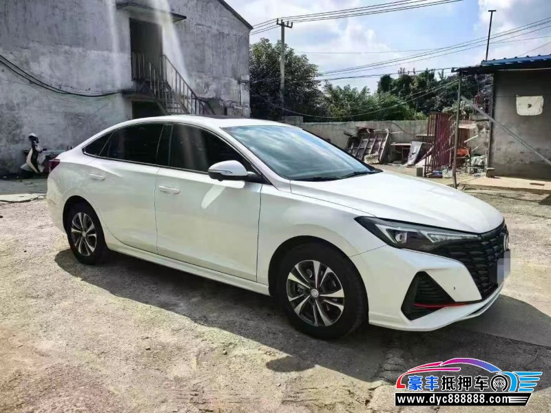 25年长安逸动轿车抵押车出售