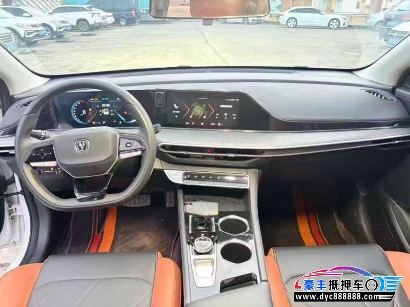 24年长安逸动轿车抵押车出售