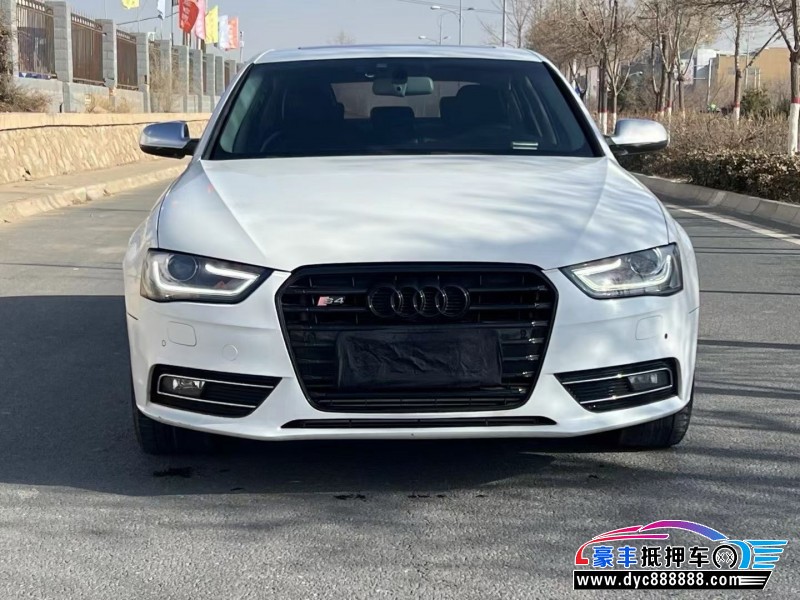 15年奥迪A4L轿车抵押车出售