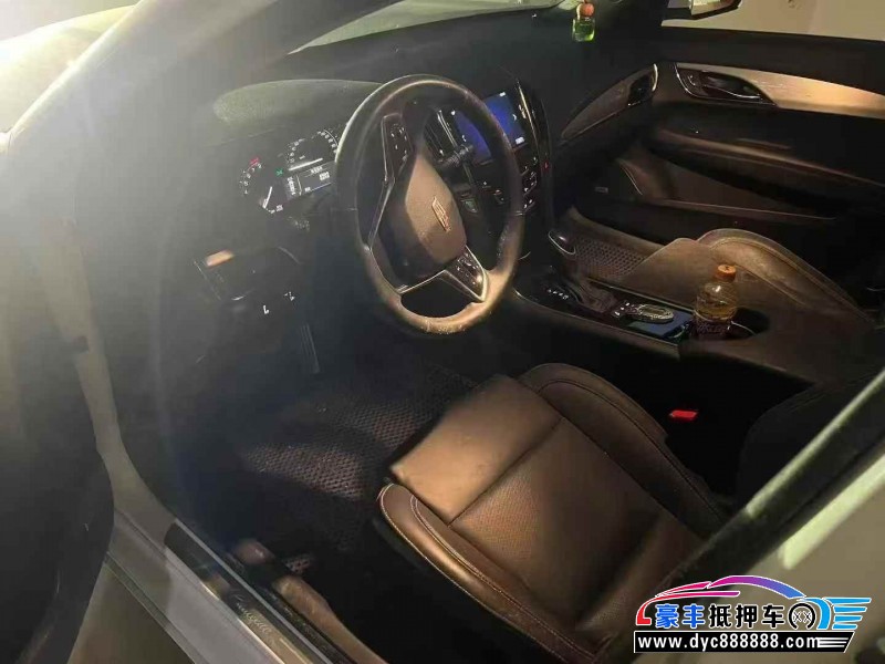 17年凯迪拉克ATS轿车抵押车出售