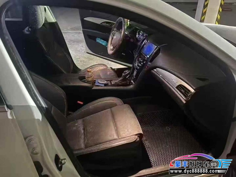 17年凯迪拉克ATS轿车抵押车出售