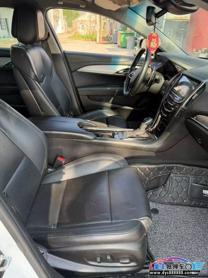 17年凯迪拉克ATS轿车抵押车出售