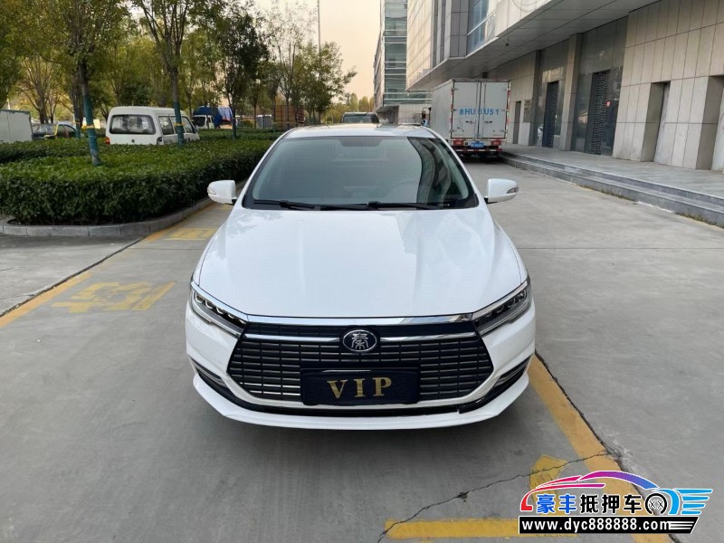 23年比亚迪秦轿车抵押车出售