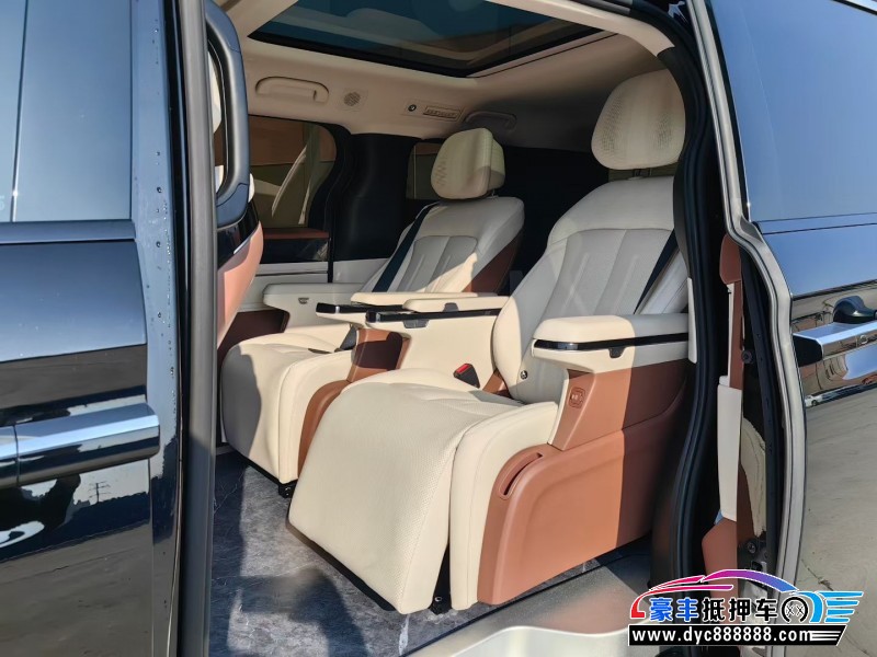 25年比亚迪夏轿车抵押车出售