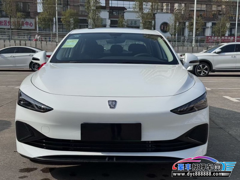 25年荣威D7轿车抵押车出售