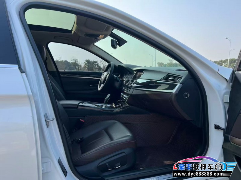 15年宝马5系轿车抵押车出售