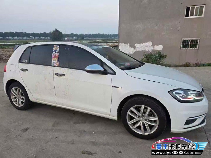 18年大众高尔夫轿车抵押车出售