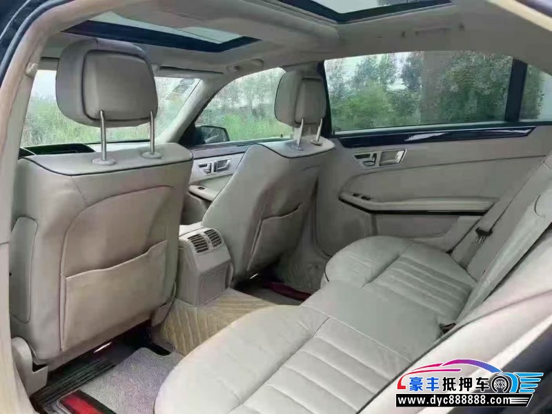15年奔驰E轿车抵押车出售