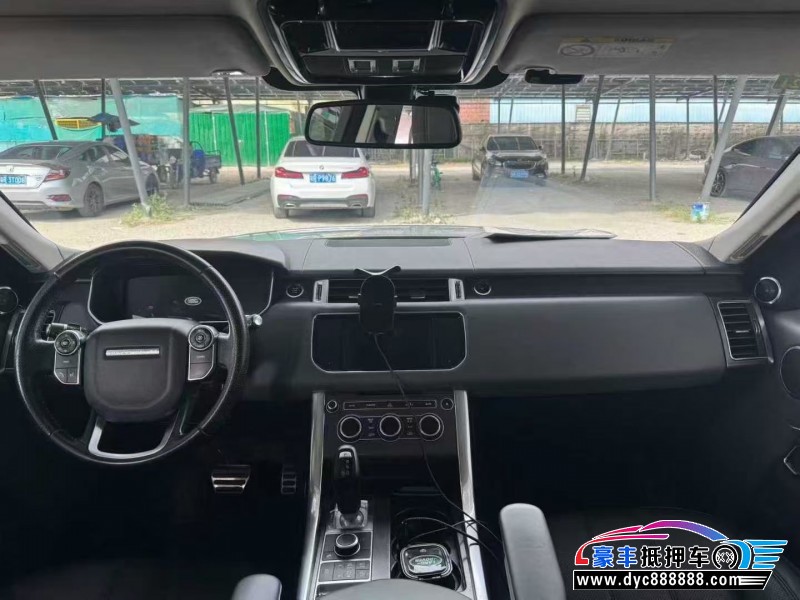 14年路虎揽胜运动轿车抵押车出售