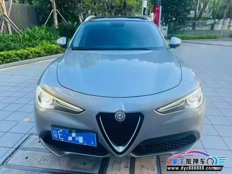 19年阿尔法·罗密欧Stelvio轿车抵押车出售