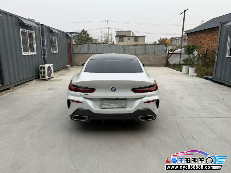 24年宝马8系轿车抵押车出售