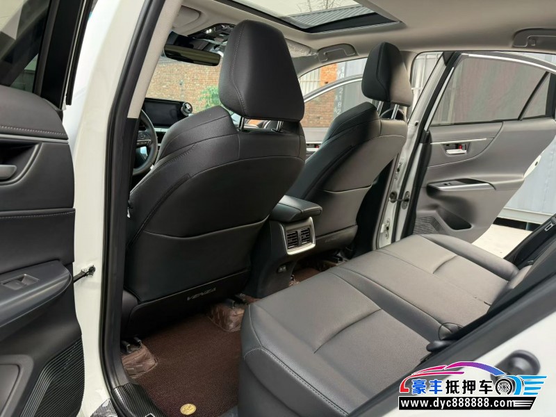 23年丰田威飒轿车抵押车出售