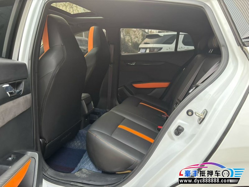 24年东风风神奕炫轿车抵押车出售