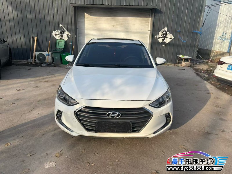 17年现代领动轿车抵押车出售