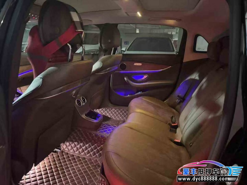 23年奔驰E轿车抵押车出售