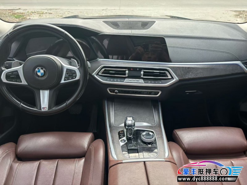 21年宝马X5轿车抵押车出售