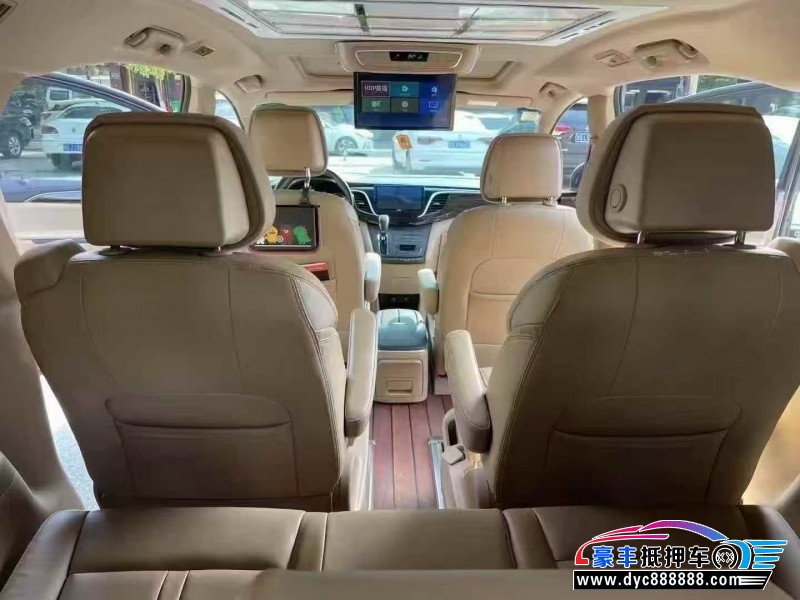 19年别克GL8轿车抵押车出售