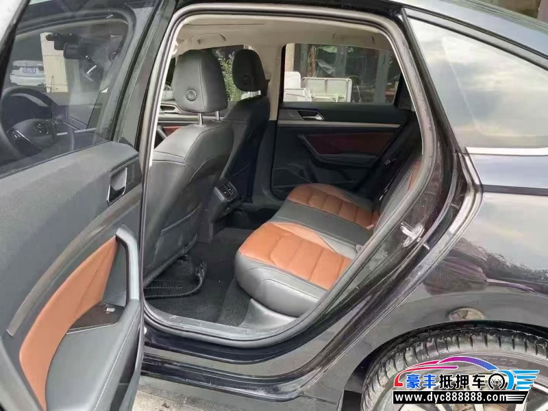 22年大众朗逸轿车抵押车出售