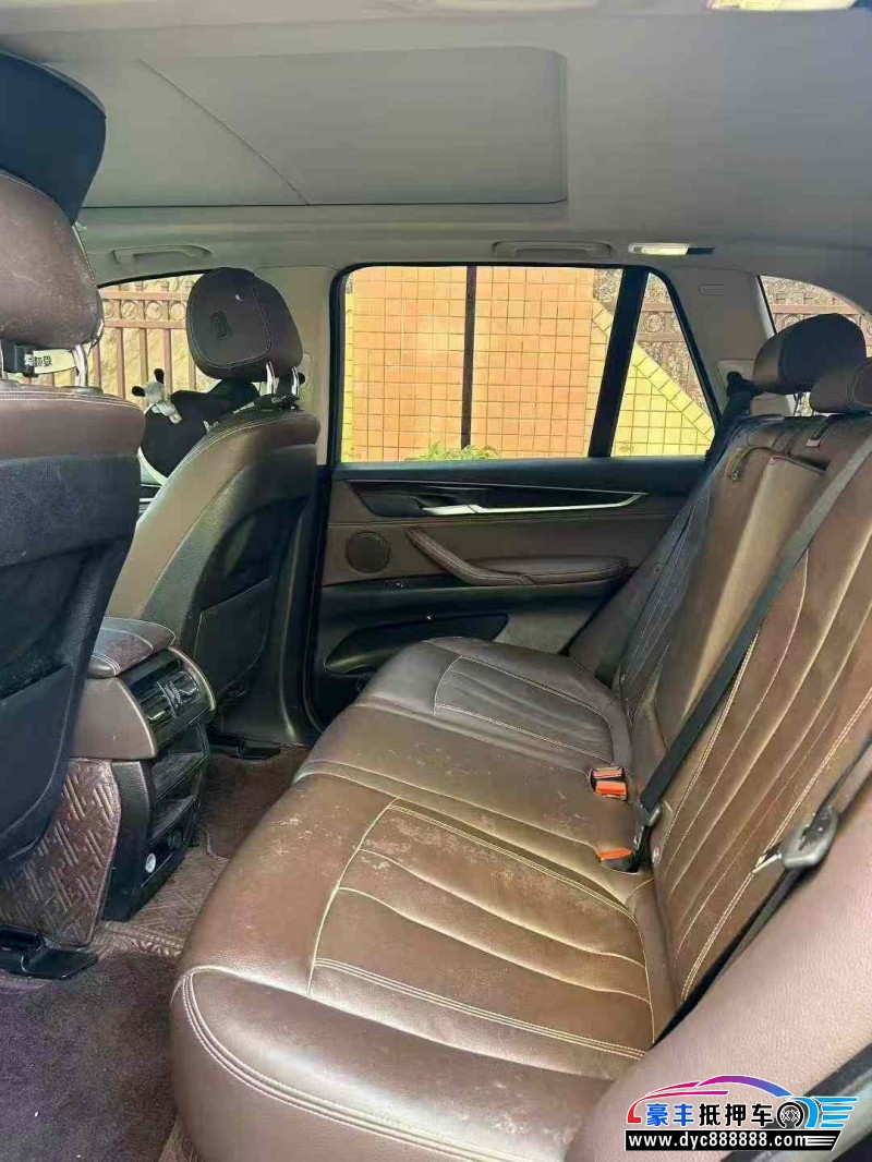 18年宝马X5轿车抵押车出售