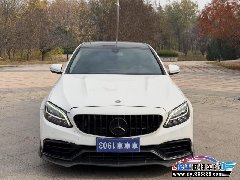 20年奔驰C轿车抵押车出售